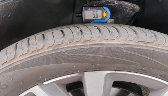 2023 Skoda SLAVIA STYLE 1.0L TSI MT, Petrol, Manual, 19,723 km, tyre