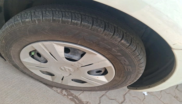 2012 Maruti Swift VDI, Diesel, Manual, 1,42,599 km, tyre