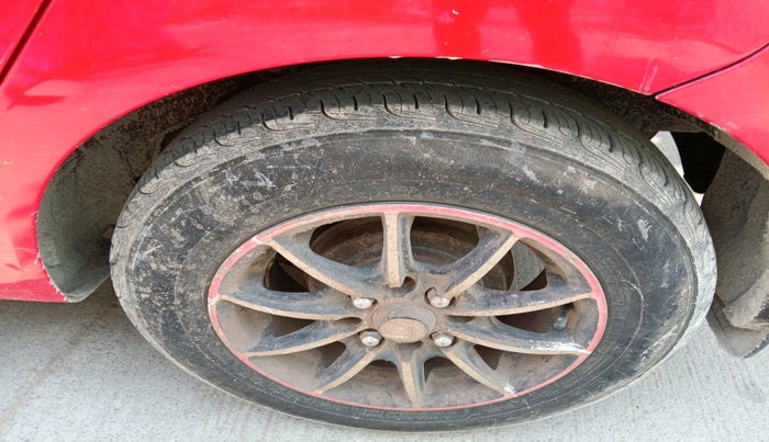 2010 Hyundai i10 SPORTZ 1.2, Petrol, Manual, 1,09,036 km, tyre