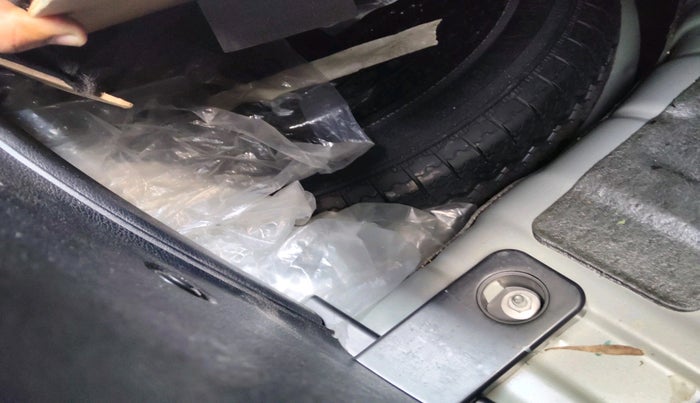 2024 Mahindra XUV 3XO AX7L 1.2 TGDi, Petrol, Manual, 16,641 km, tyre