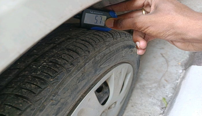 2014 Honda Amaze 1.2L I-VTEC S, Petrol, Manual, 19,166 km, tyre