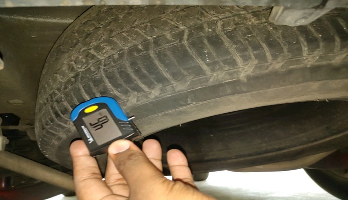 2015 Mahindra XUV500 W6, Diesel, Manual, 92,873 km, tyre