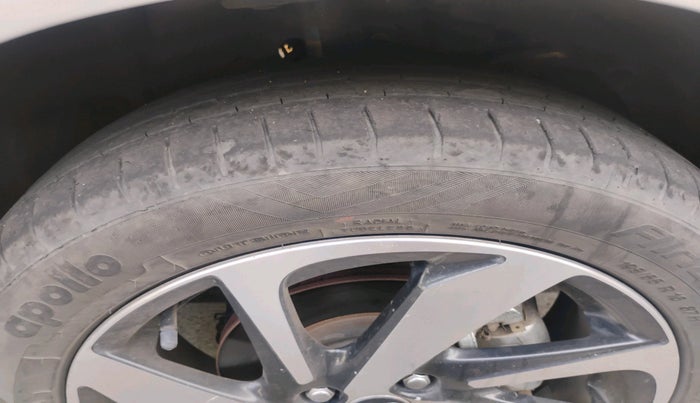 2023 Toyota Glanza V AMT, Petrol, Automatic, 65,796 km, tyre