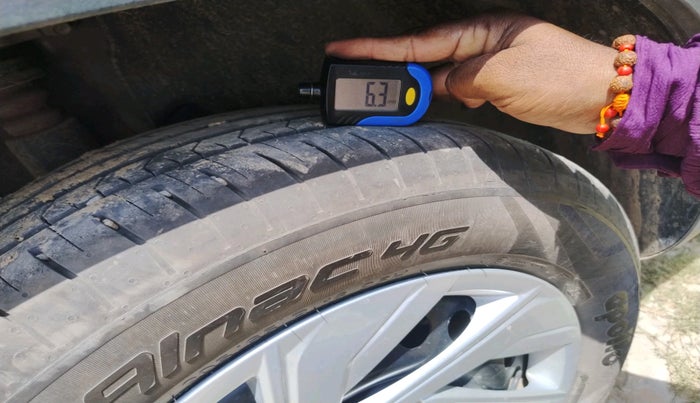 2024 Hyundai Creta E 1.5 PETROL, Petrol, Manual, 13,832 km, tyre