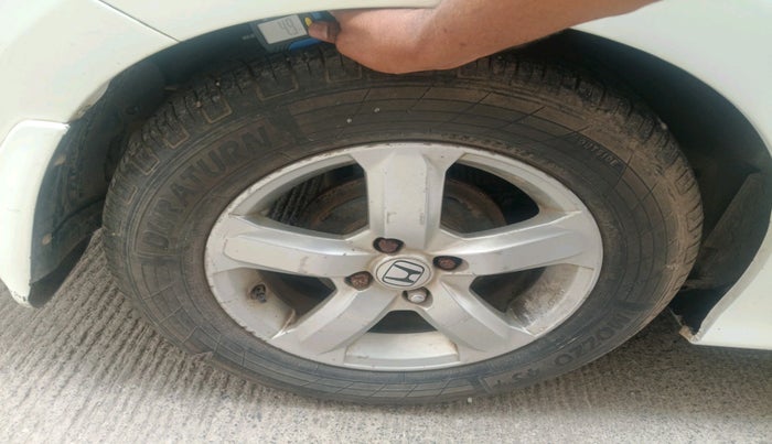 2011 Honda City 1.5L I-VTEC V AT, CNG, Automatic, 1,17,897 km, tyre