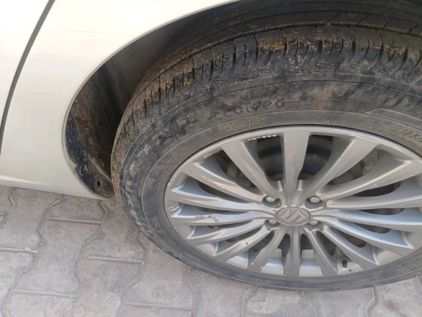 2017 Maruti Ciaz ALPHA DIESEL 1.3, Diesel, Manual, 97,836 km, tyre