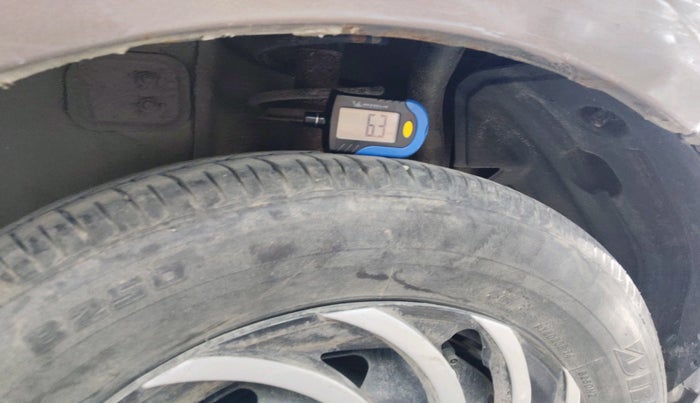 2017 Tata Tiago XM PETROL, Petrol, Manual, 90,884 km, tyre