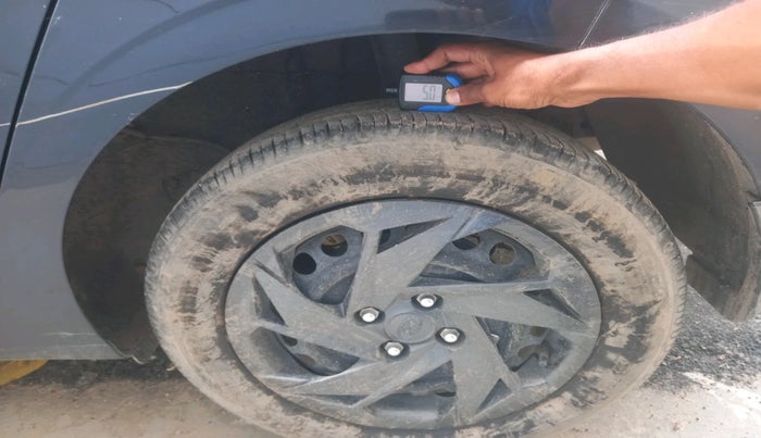 2023 Hyundai NEW I20 MAGNA 1.2 MT, Petrol, Manual, 30,074 km, tyre