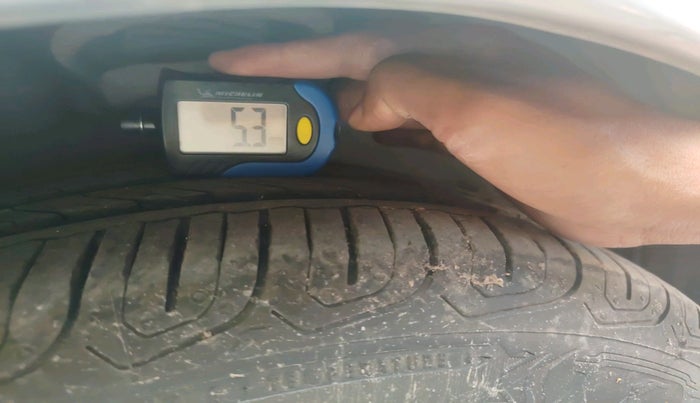 2014 Ford Figo ZXI 1.2 PETROL, Petrol, Manual, 70,793 km, tyre