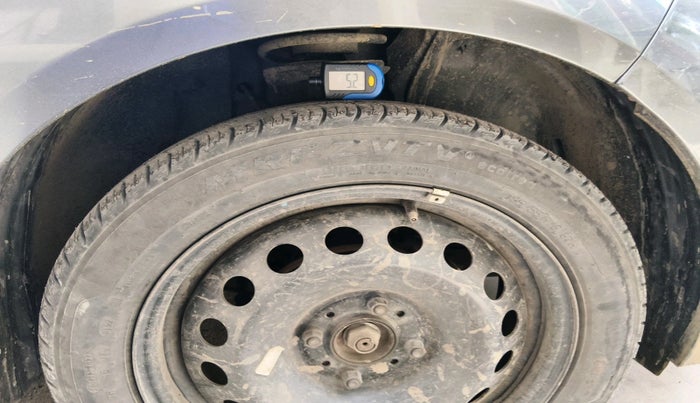 2022 Tata ALTROZ XT PETROL, Petrol, Manual, 33,548 km, tyre