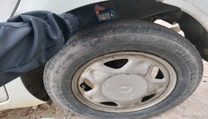 2012 Chevrolet Beat LT DIESEL, Diesel, Manual, 1,35,722 km, tyre