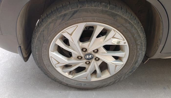 2022 Hyundai Creta SX IVT 1.5 PETROL, Petrol, Automatic, 50,855 km, tyre