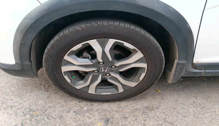 2017 Honda WR-V 1.2L I-VTEC VX MT, Petrol, Manual, 24,751 km, tyre