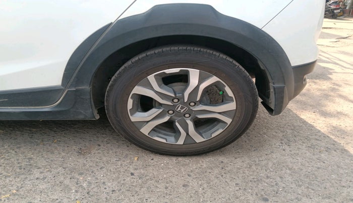 2017 Honda WR-V 1.2L I-VTEC VX MT, Petrol, Manual, 24,751 km, tyre