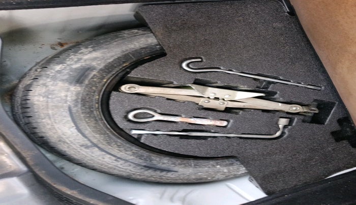 2017 Honda WR-V 1.2L I-VTEC VX MT, Petrol, Manual, 24,751 km, tyre