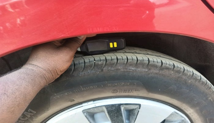 2025 Maruti Swift LXi, Petrol, Manual, 6,490 km, tyre