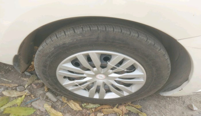 2020 Maruti Dzire VXI, Petrol, Manual, 90,043 km, tyre