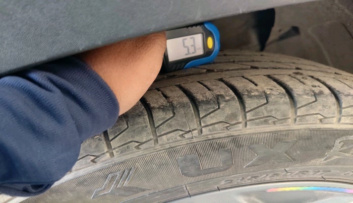 2024 KIA SELTOS  HTX 1.5 PETROL MT, Petrol, Manual, 16,087 km, tyre