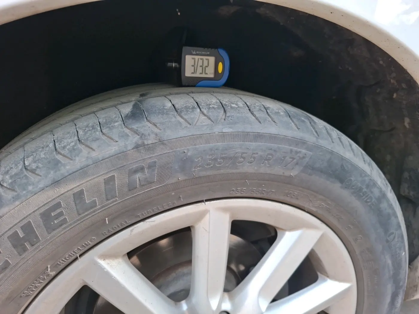 2013 Audi Q3 2.0 TDI QUATTRO, Diesel, Automatic, 1,67,000 km, tyre
