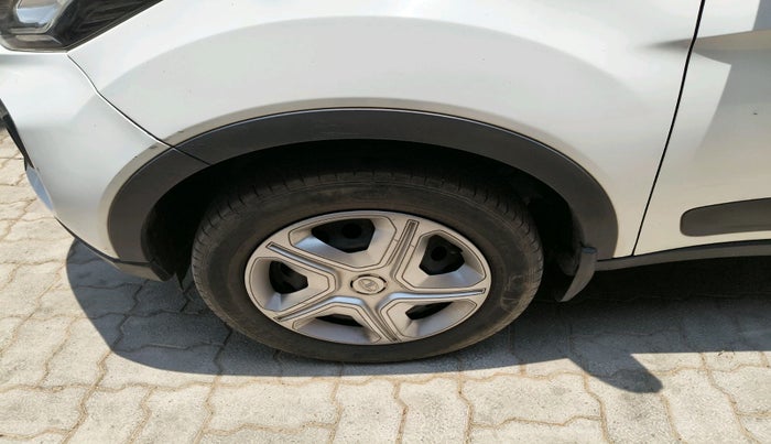 2020 Tata NEXON XM SUNROOF PETROL, Petrol, Manual, 60,951 km, tyre