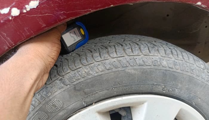 2011 Maruti Alto K10 VXI, Petrol, Manual, 47,882 km, tyre