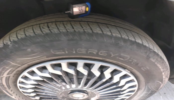 2023 Tata PUNCH PURE MT CNG, CNG, Manual, 27,871 km, tyre