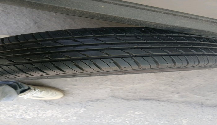 2018 Datsun Redi Go T(O) 1.0L LIMITED EDITION, Petrol, Manual, 15,928 km, tyre