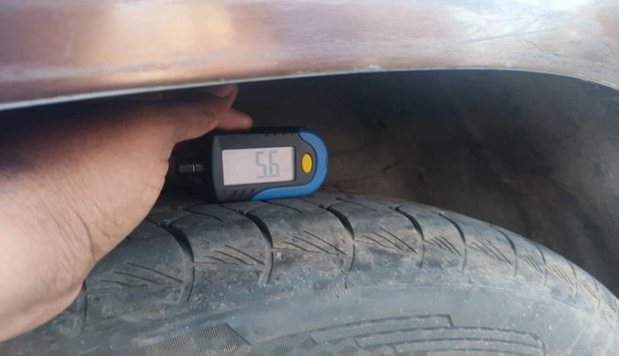 2014 Renault Duster 85 PS RXL DIESEL, Diesel, Manual, 1,27,936 km, tyre