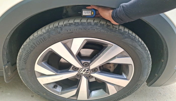 2022 Volkswagen TAIGUN TOPLINE 1.0 TSI AT, Petrol, Automatic, 94,893 km, tyre