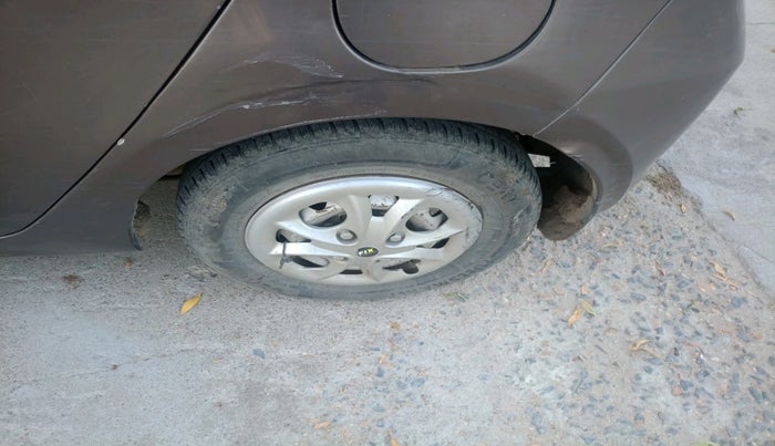 2018 Tata Tiago XM PETROL, Petrol, Manual, 76,801 km, tyre