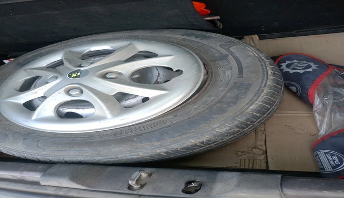 2018 Tata Tiago XM PETROL, Petrol, Manual, 76,801 km, tyre