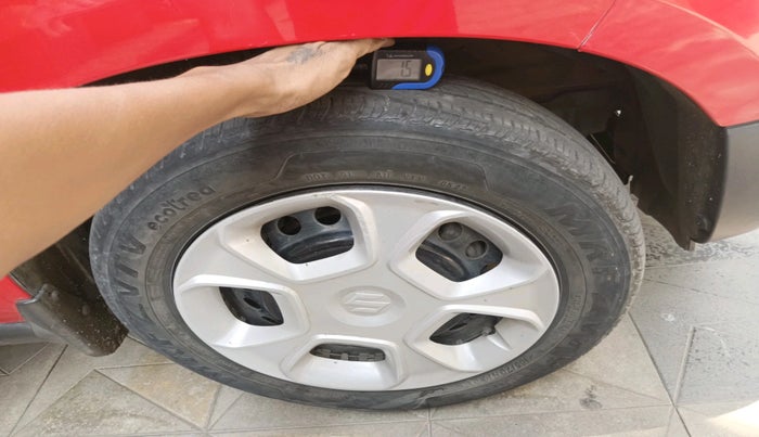 2022 Maruti S PRESSO VXI (O) CNG, CNG, Manual, 70,060 km, tyre
