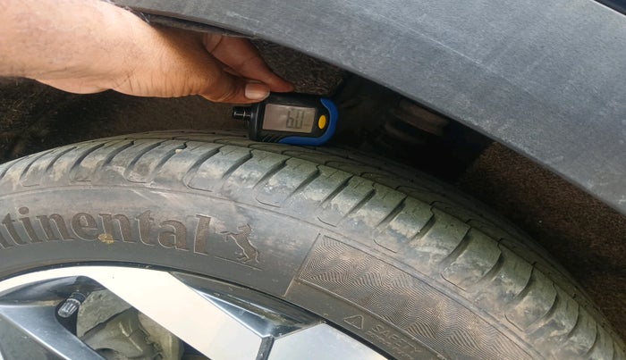 2021 Hyundai ALCAZAR 1.5 SIGNATURE (O) AT 6STR, Diesel, Automatic, 90,762 km, tyre