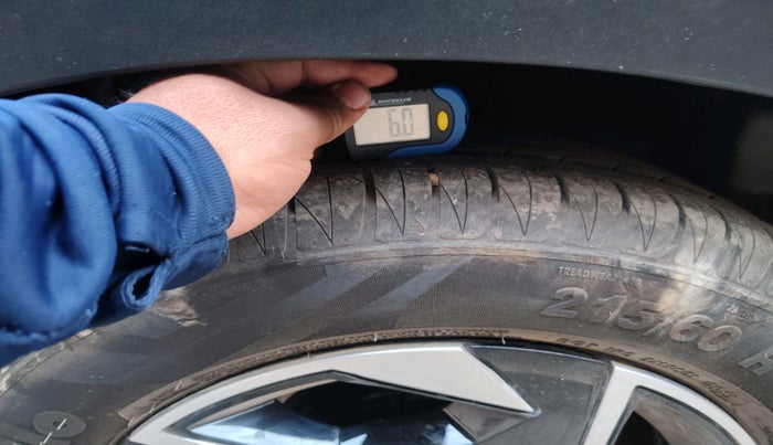 2025 KIA SONET HTK (O) 1.2 Petrol MT, Petrol, Manual, 8,194 km, tyre