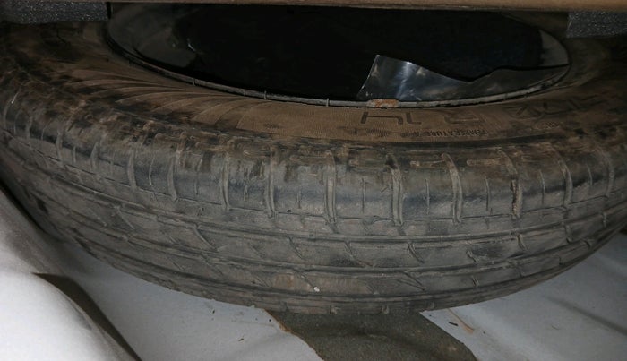 2022 Hyundai AURA S 1.2 CNG, CNG, Manual, 50,687 km, tyre