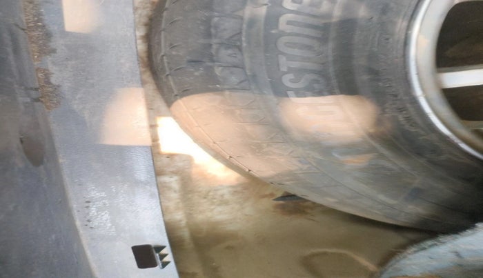 2012 Maruti Swift Dzire TOUR DIESEL, Diesel, Manual, 3,03,501 km, tyre