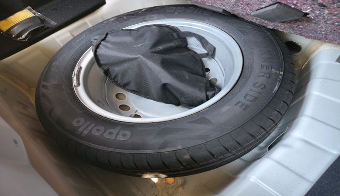 2025 Tata PUNCH Adventure Plus, Petrol, Manual, 9,387 km, tyre