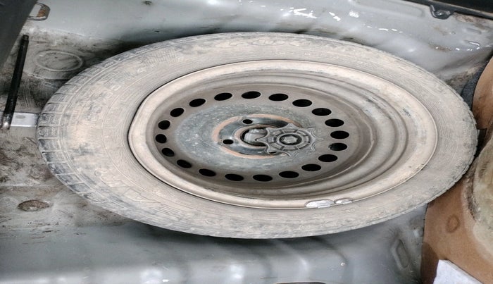 2018 Hyundai Grand i10 MAGNA 1.2 KAPPA VTVT, Petrol, Manual, 27,044 km, tyre