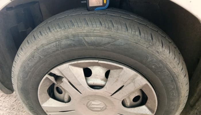 2011 Maruti Swift Dzire LDI, Diesel, Manual, 76,517 km, tyre