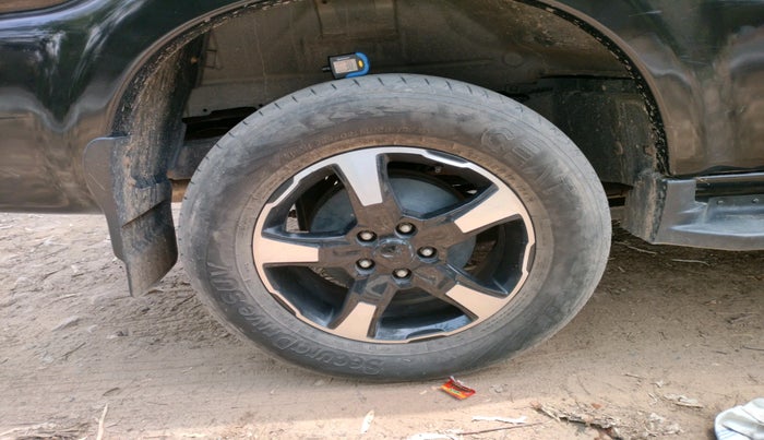 2024 Mahindra SCORPIO CLASSIC S11 7STR, Diesel, Manual, 83,299 km, tyre