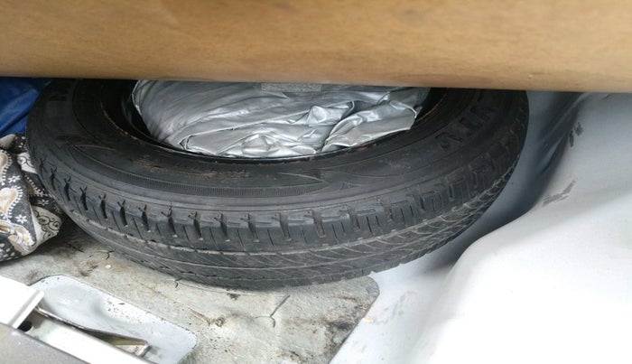 2014 Honda City 1.5L I-DTEC VX, Diesel, Manual, 86,937 km, tyre