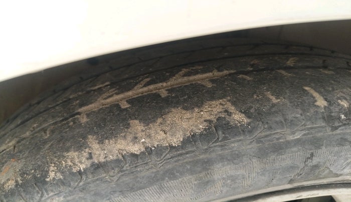 2014 Honda City 1.5L I-DTEC VX, Diesel, Manual, 86,937 km, tyre