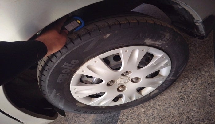 2013 Honda Amaze 1.2L I-VTEC S, Petrol, Manual, 64,028 km, tyre