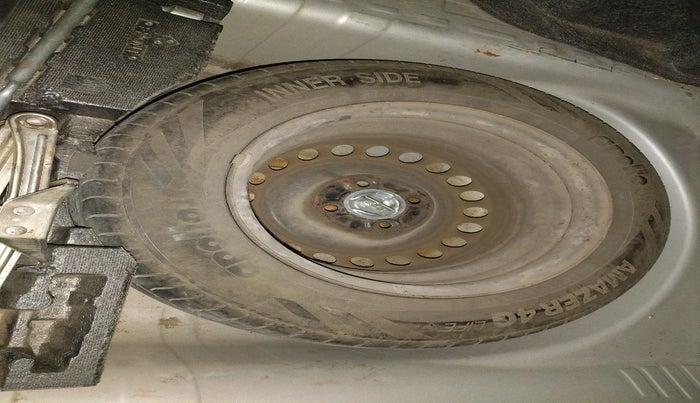 2013 Honda Amaze 1.2L I-VTEC S, Petrol, Manual, 64,028 km, tyre