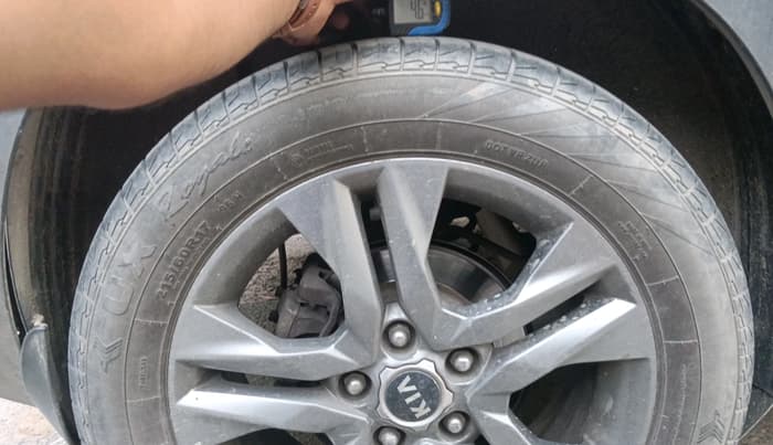 2021 KIA SELTOS HTX 1.5 PETROL, Petrol, Manual, 85,595 km, tyre