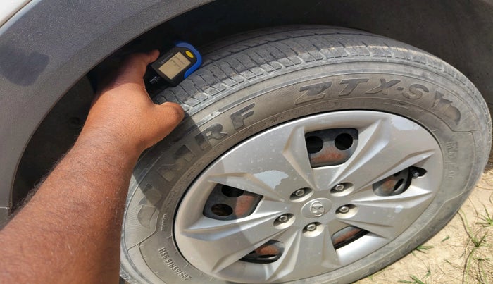 2018 Hyundai Creta E PLUS 1.4 DIESEL, Diesel, Manual, 1,04,592 km, tyre