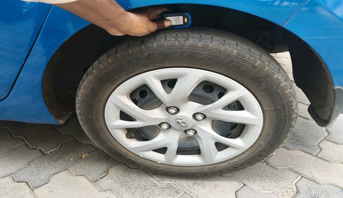 2019 Hyundai Grand i10 SPORTZ 1.2 KAPPA VTVT, Petrol, Manual, 20,054 km, tyre