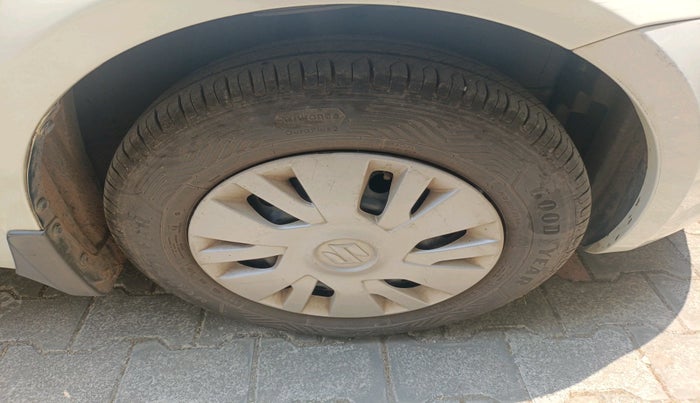 2010 Maruti Swift VXI, Petrol, Manual, 51,536 km, tyre