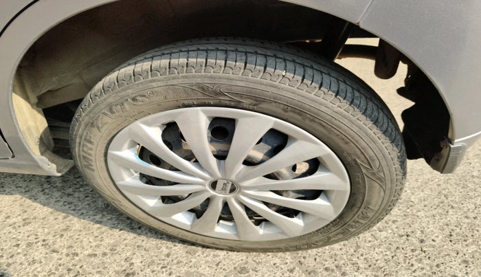 2012 Maruti Wagon R 1.0 VXI, Petrol, Manual, 70,650 km, tyre