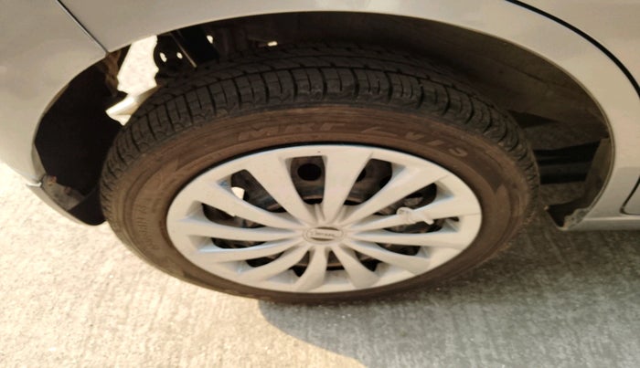 2012 Maruti Wagon R 1.0 VXI, Petrol, Manual, 70,650 km, tyre